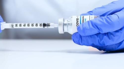 تزریق دز چهارم واکسن کرونا در انگلیس
