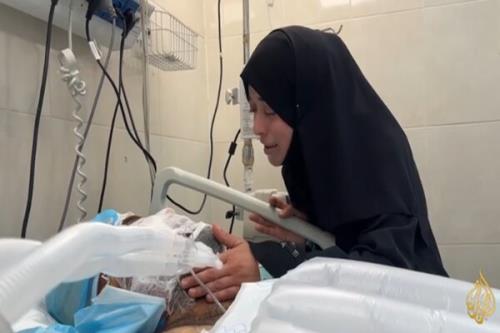۹ فرزند میان سنگ و شعله ها وداع مادرانه ای که جهان را لرزاند