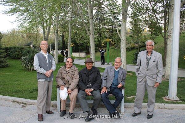 خبر مهم معاون درمان وزارت بهداشت برای بازنشستگان