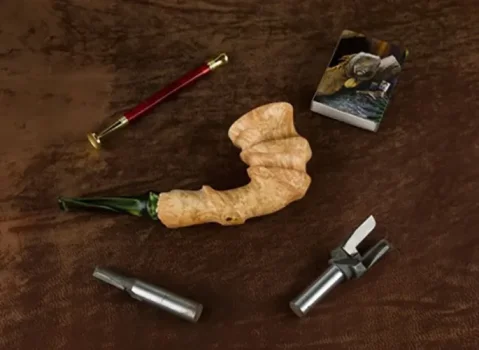 ۱۰ وسیله جانبی پیپ که تجربه توتون کشیدن شما را متحول می کند